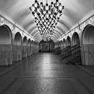 Illustration for article titled Russian Underground Stations Look Even More Stunning In Black and White